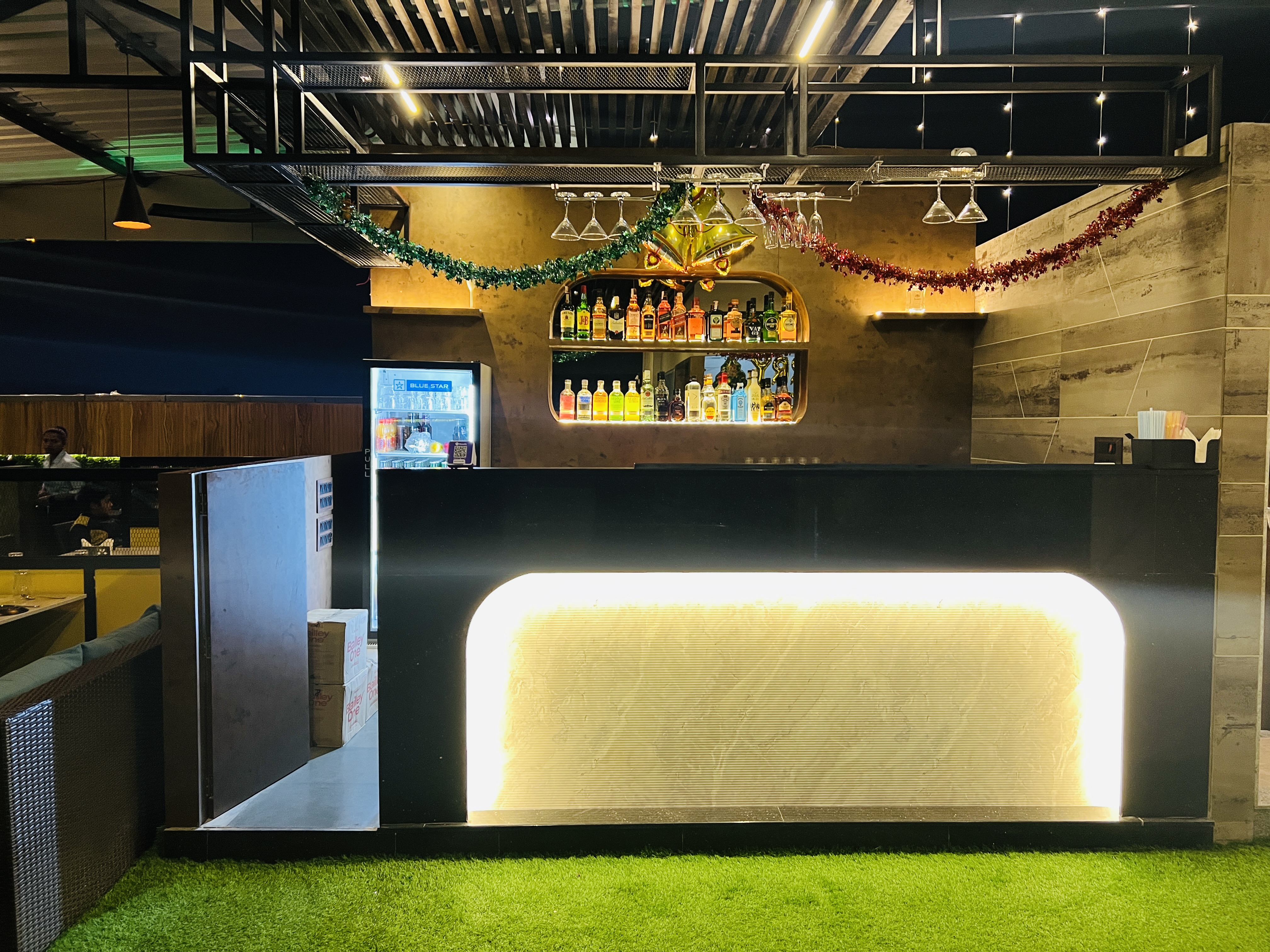 Sky Lounge